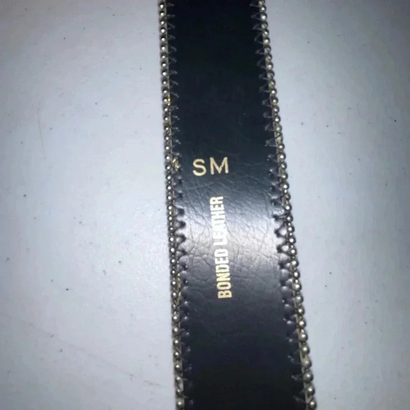 Vintage ladies striped metallic retro belt fits 26 1/4 to 30" - Picture 4 of 4